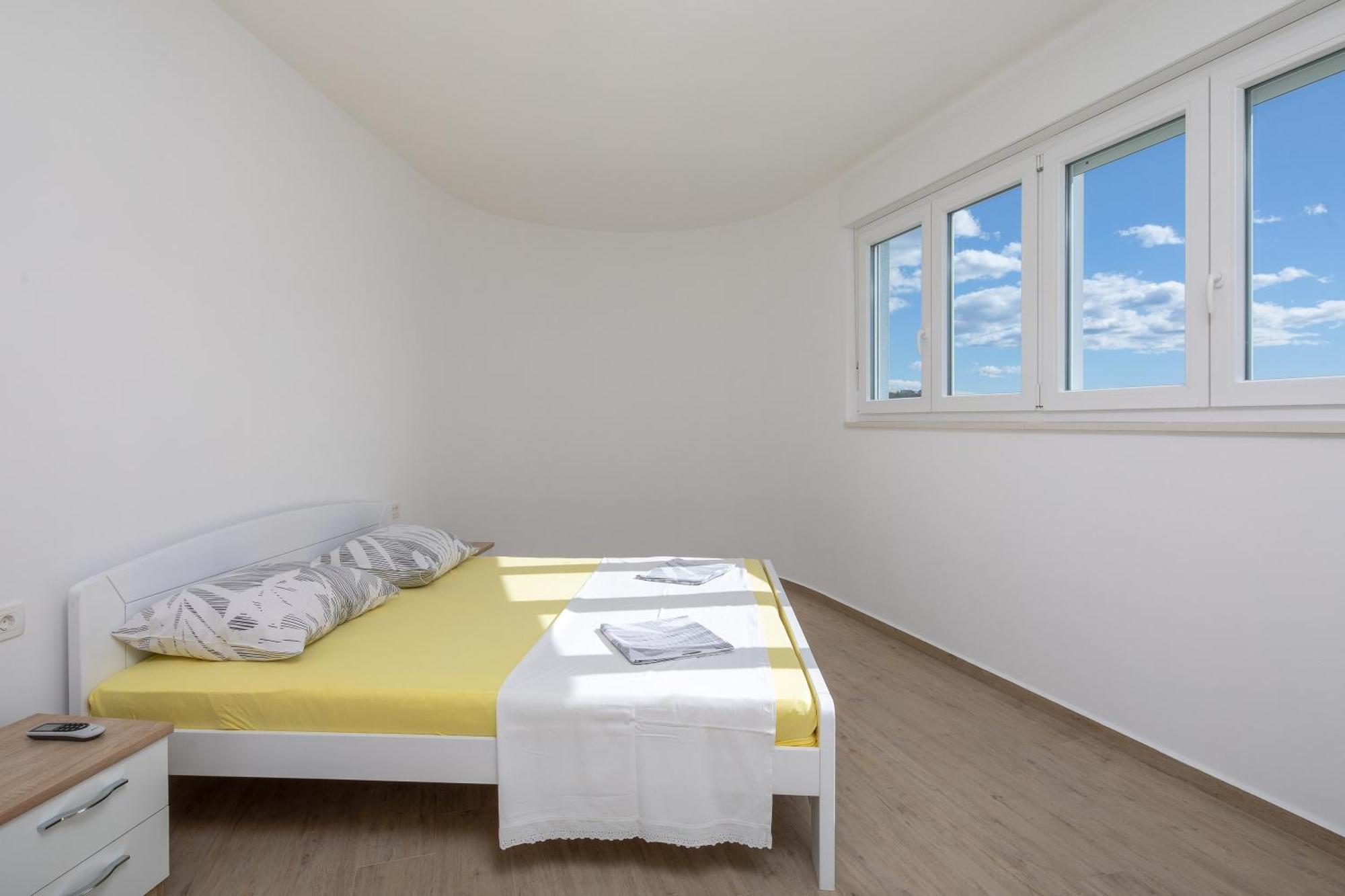 Blue Wonder Apartments Dugi Rat Luaran gambar